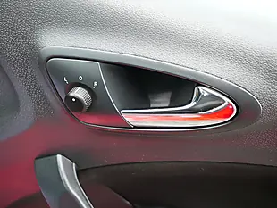 Used 2014 SEAT Ibiza Fr Emocion Red - Interior and Exterior details 17