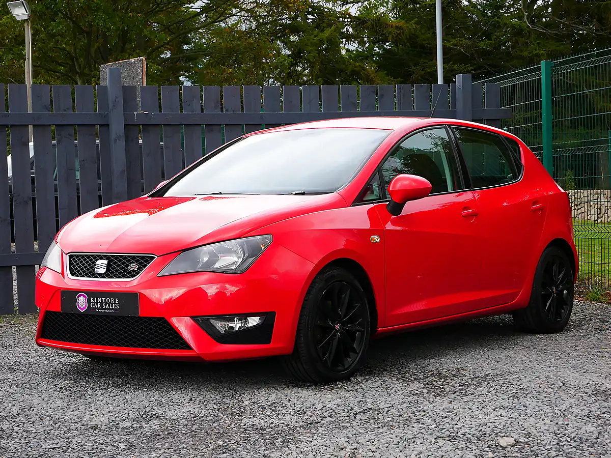 Used 2014 SEAT Ibiza Fr Emocion Red - Interior and Exterior details 4