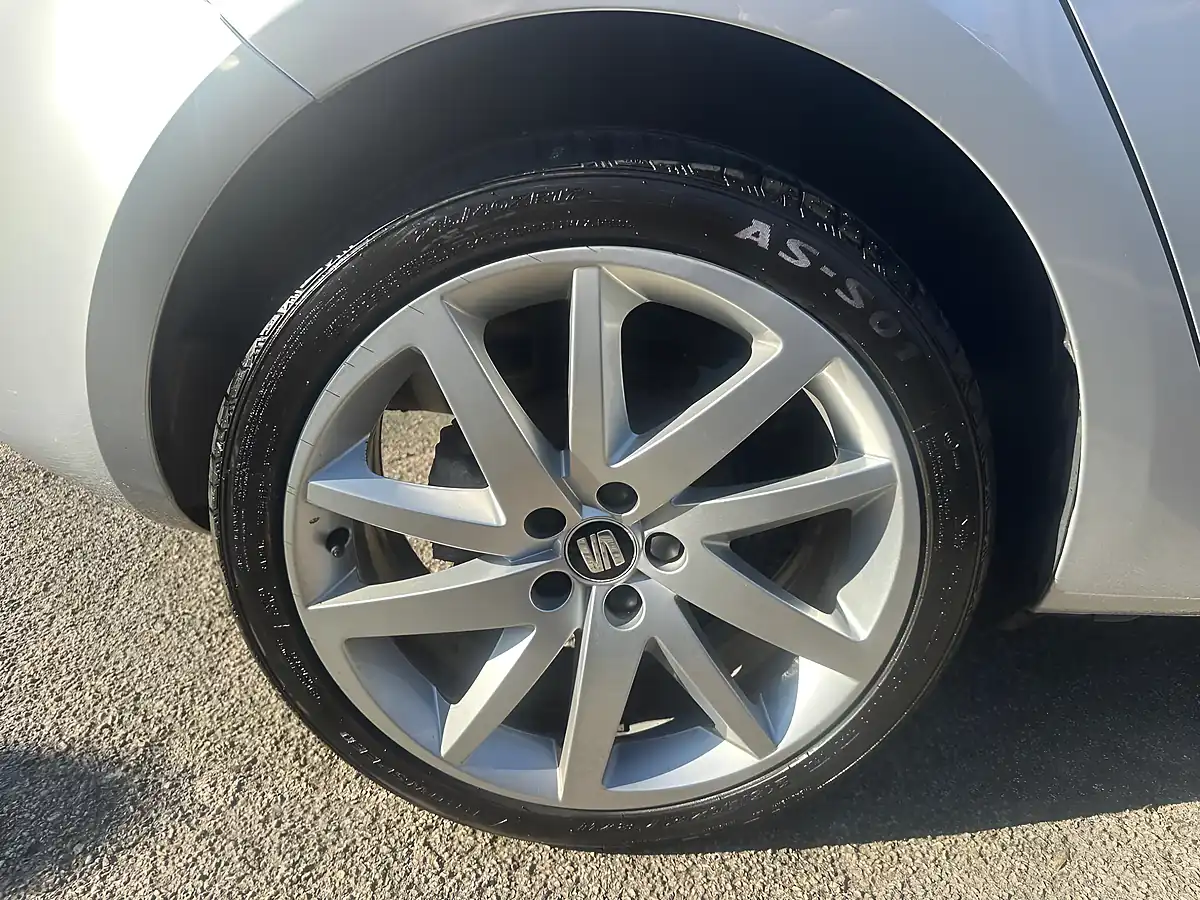 Used 2014 SEAT Ibiza Fr Silver - Interior and Exterior details 20