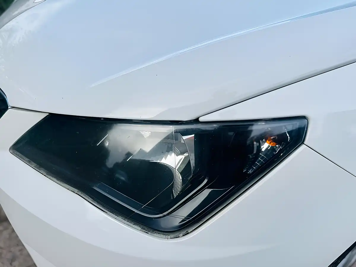 Used 2014 SEAT Ibiza Fr White - Interior and Exterior details 19
