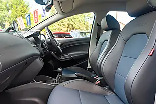 Used 2014 SEAT Ibiza I-Tech Bahama Blue - Interior and Exterior details 13