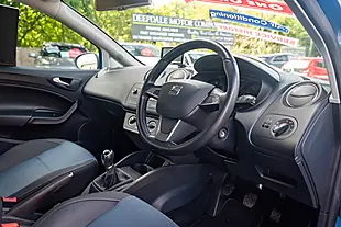 Used 2014 SEAT Ibiza I-Tech Bahama Blue - Interior and Exterior details 14