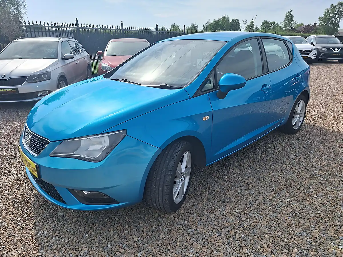 Used 2014 SEAT Ibiza Toca Blue - Interior and Exterior details 4