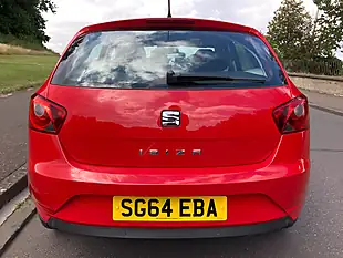 Used 2014 SEAT Ibiza Toca Red - Interior and Exterior details 4