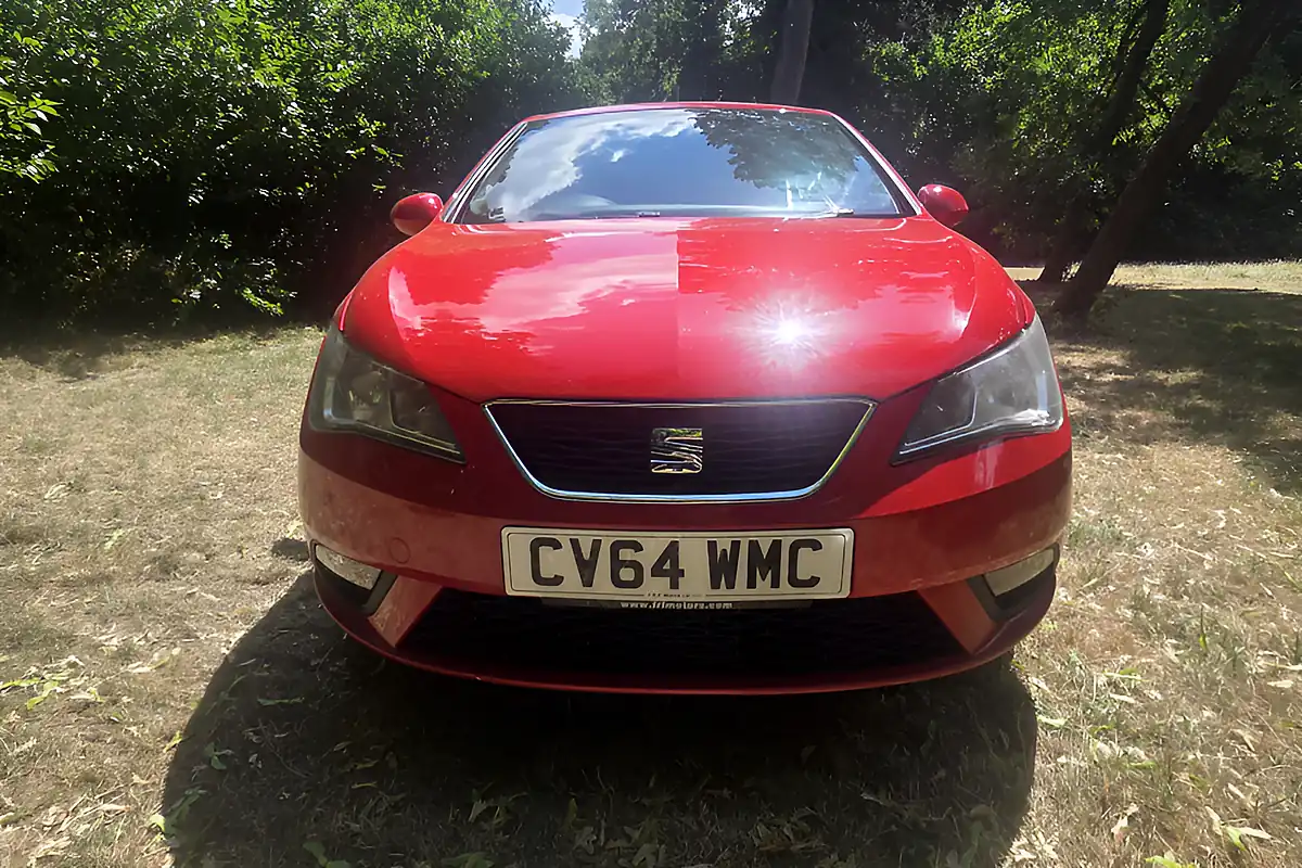 Used 2014 SEAT Ibiza Toca Red - Interior and Exterior details 2