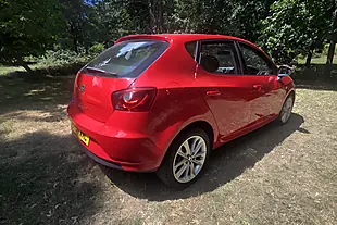 Used 2014 SEAT Ibiza Toca Red - Interior and Exterior details 7