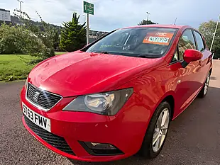 Used 2014 SEAT Ibiza Toca Red - Interior and Exterior details 9