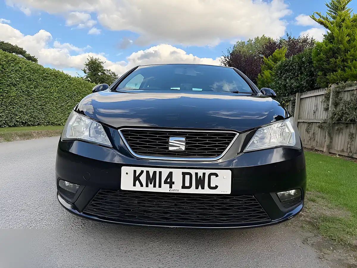 Used 2014 SEAT Ibiza Toca Sport Coupe Black - Interior and Exterior details 2