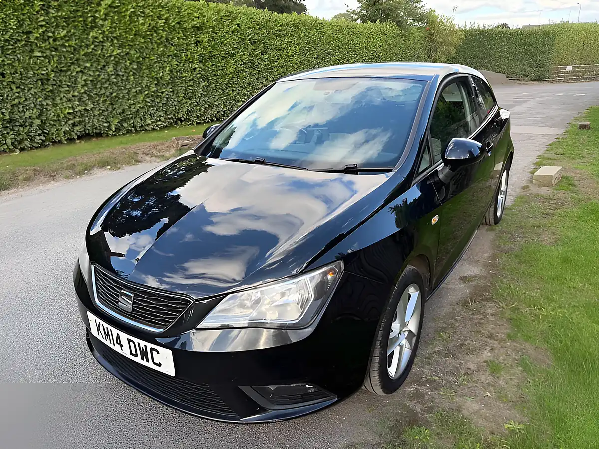 Used 2014 SEAT Ibiza Toca Sport Coupe Black - Interior and Exterior details 9