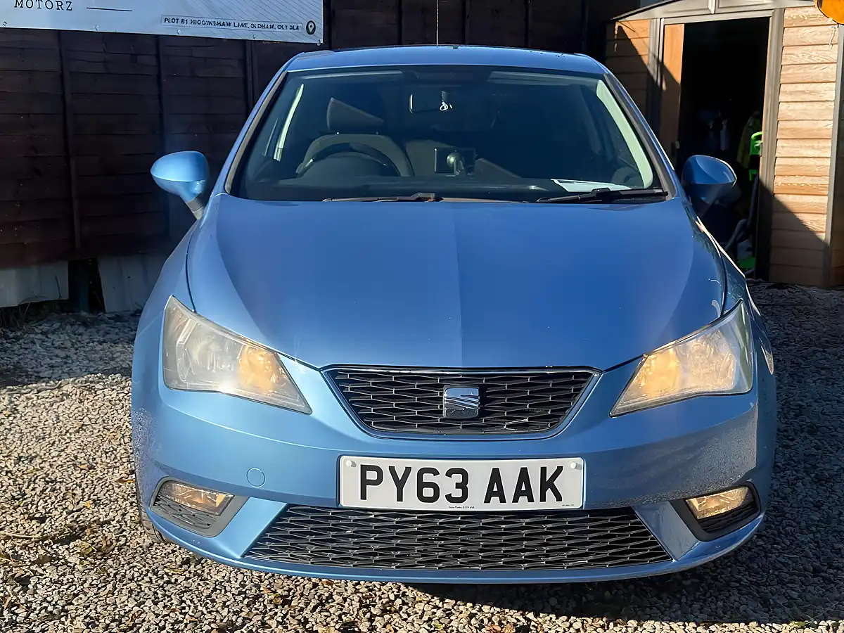 Used 2014 SEAT Ibiza Toca Sport Coupe Blue - Interior and Exterior details 3