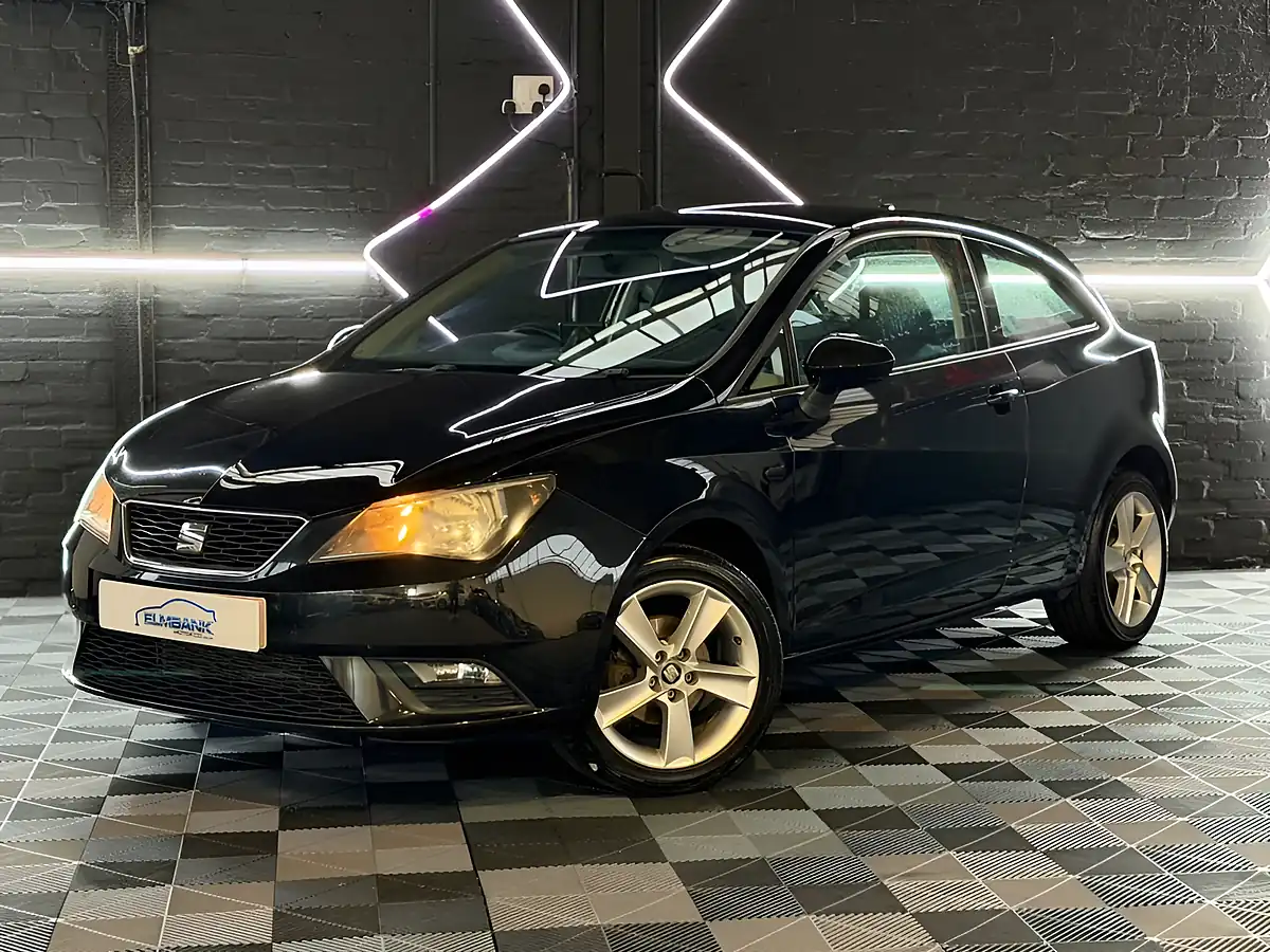 Used 2014 SEAT Ibiza Toca Sport Coupe Phantom Black - Interior and Exterior details 4