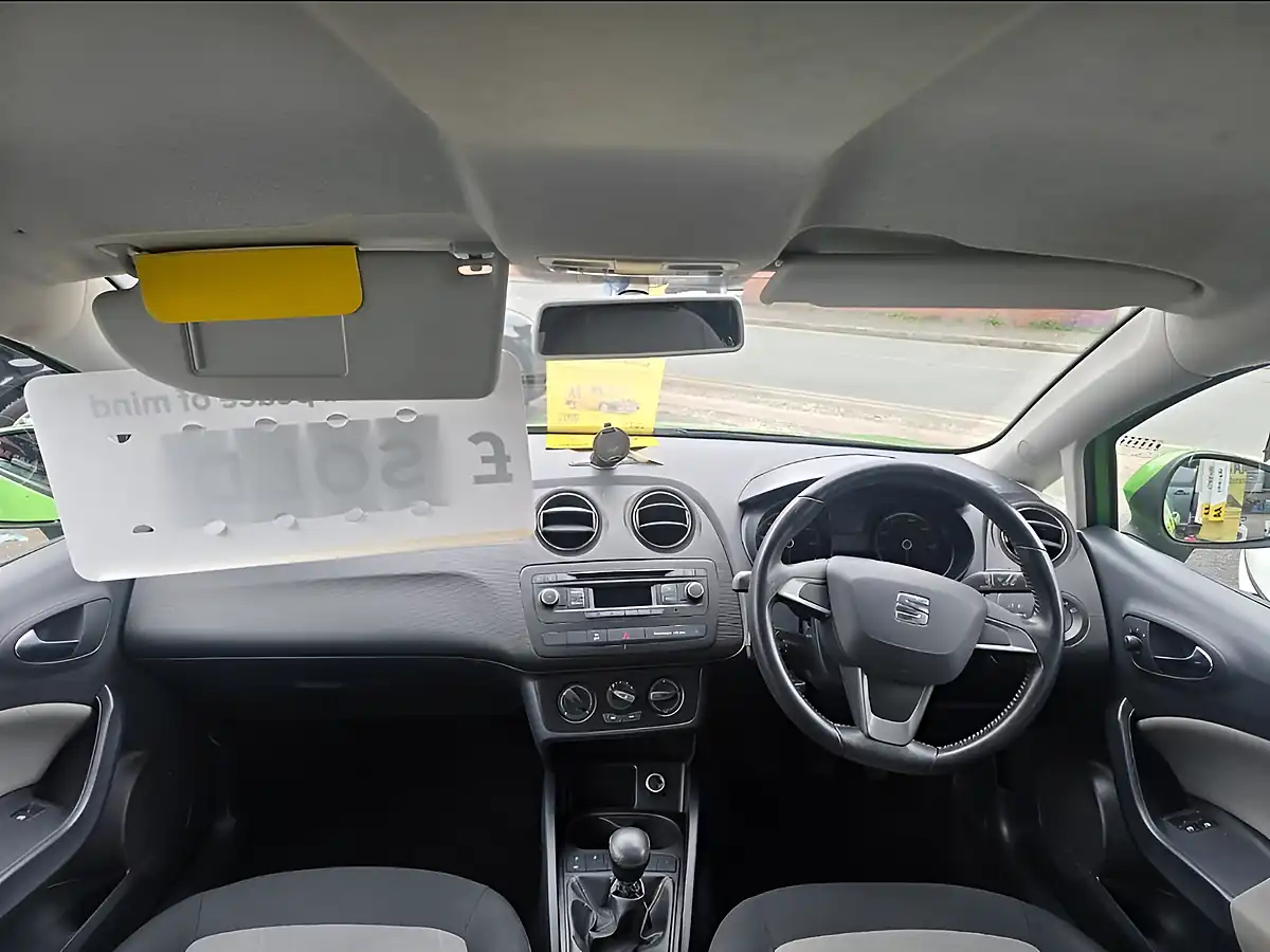 Used 2014 SEAT Ibiza Toca Sport Lima Green - Interior and Exterior details 11