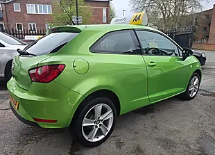 Used 2014 SEAT Ibiza Toca Sport Lima Green - Interior and Exterior details 7