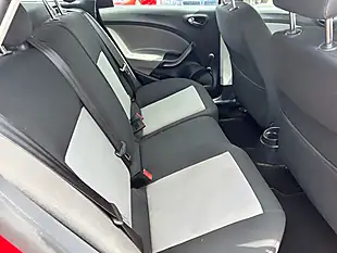 Used 2014 SEAT Ibiza Toca ST Red - Interior and Exterior details 20