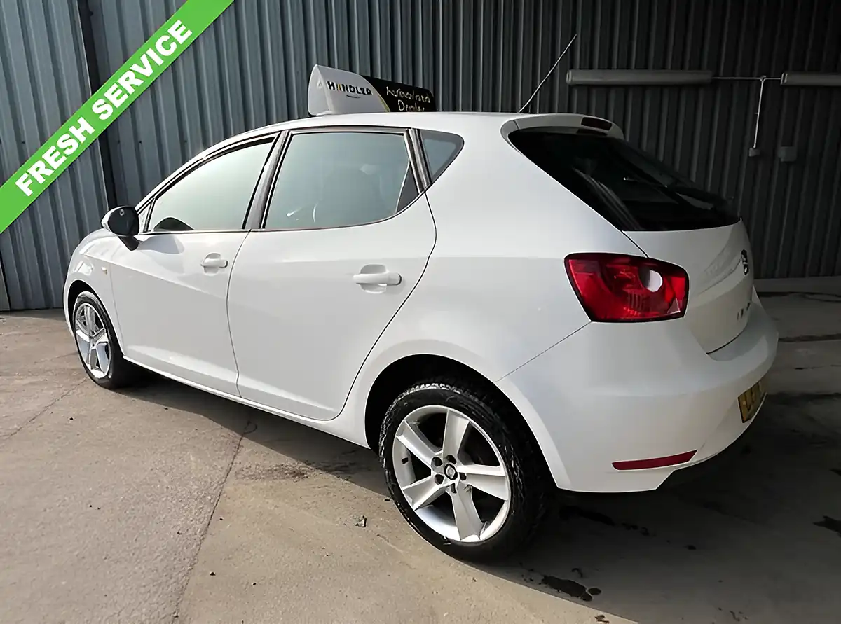 Used 2014 SEAT Ibiza Toca White - Interior and Exterior details 3