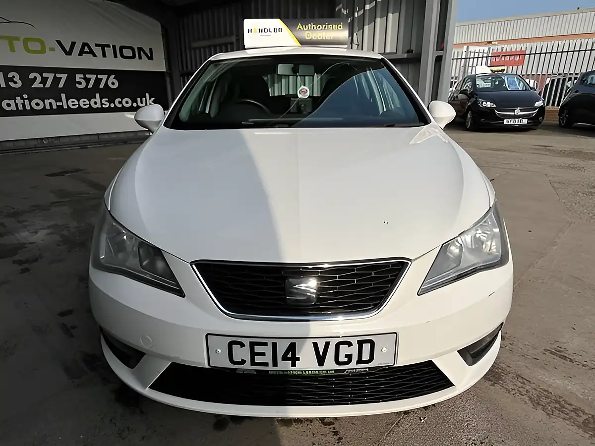 Used 2014 SEAT Ibiza Toca White - Interior and Exterior details 9