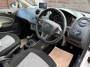Used 2014 SEAT Ibiza Toca White - Interior and Exterior details 11