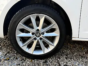 Used 2014 SEAT Ibiza Toca White - Interior and Exterior details 15