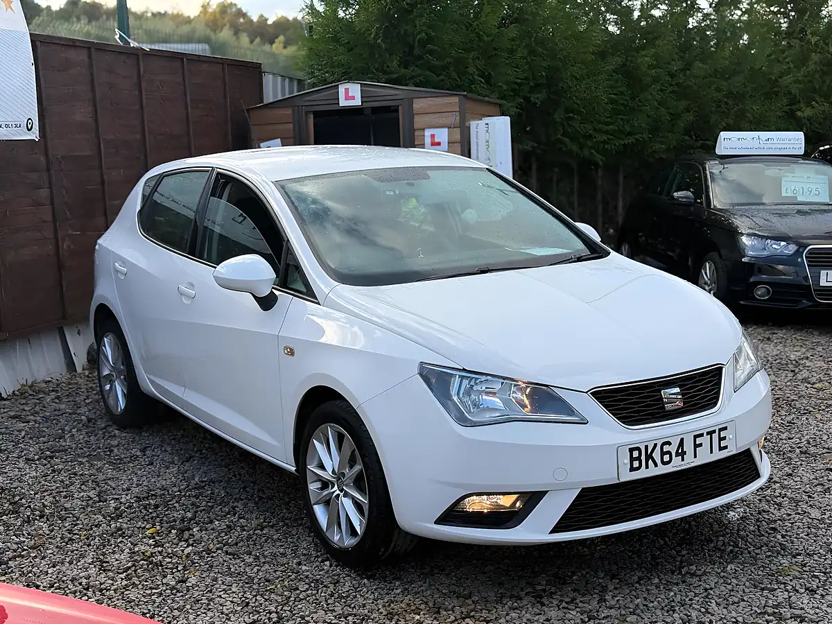 Used 2014 SEAT Ibiza Toca White - Interior and Exterior details 3