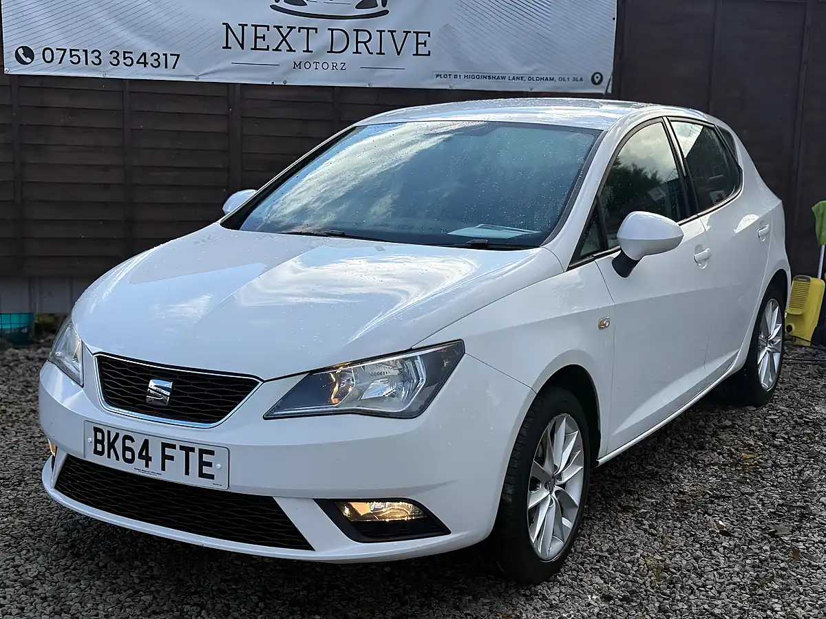 Used 2014 SEAT Ibiza Toca White - Interior and Exterior details 4