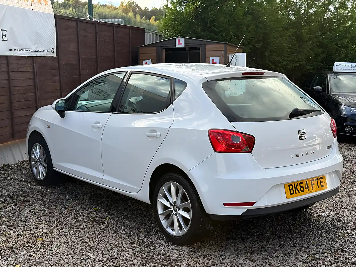 Used 2014 SEAT Ibiza Toca White - Interior and Exterior details 5