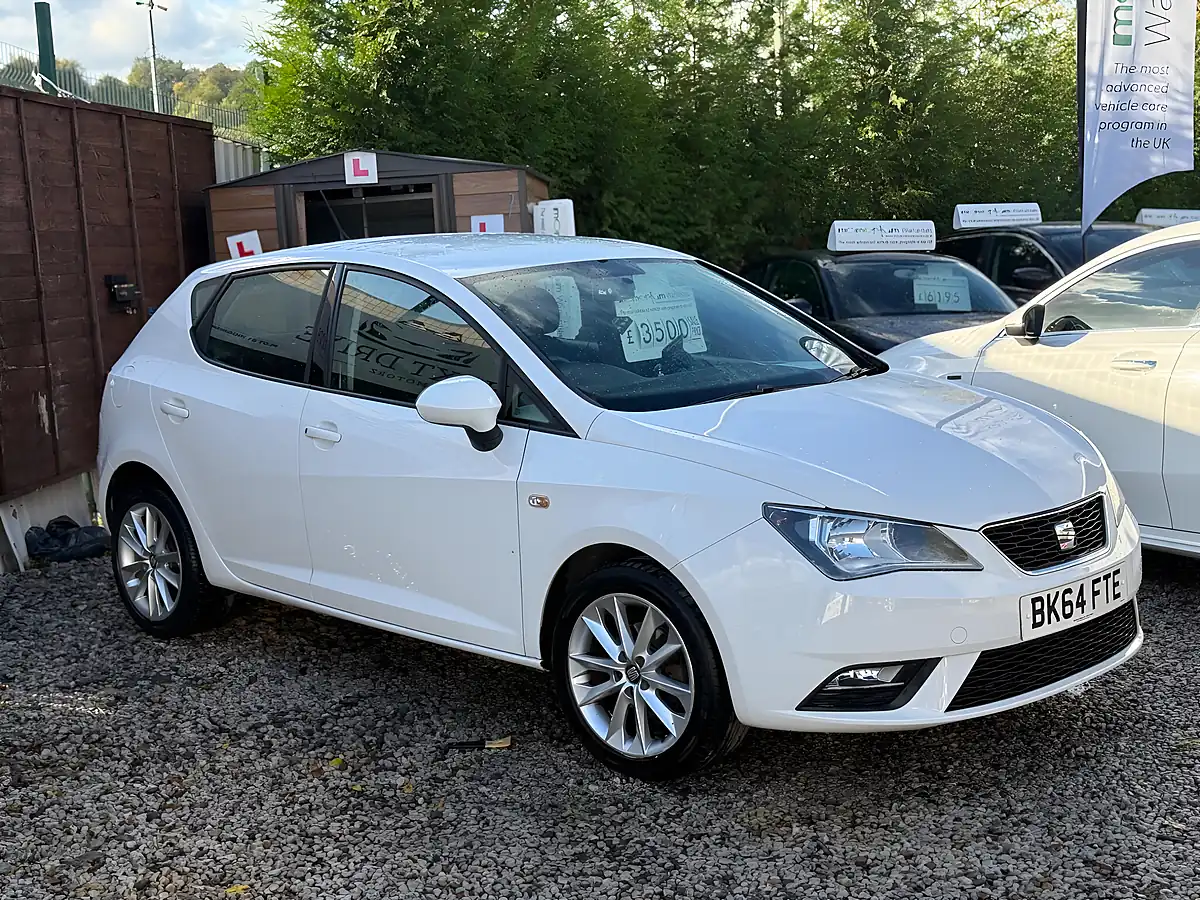 Used 2014 SEAT Ibiza Toca White - Interior and Exterior details 6