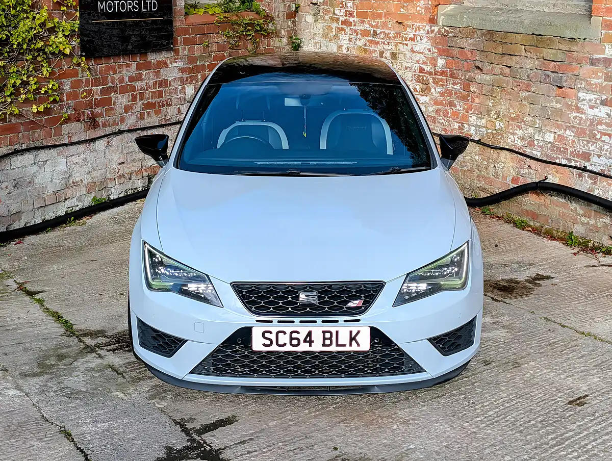 Used 2014 SEAT Leon Cupra 280 Grey - Interior and Exterior details 19