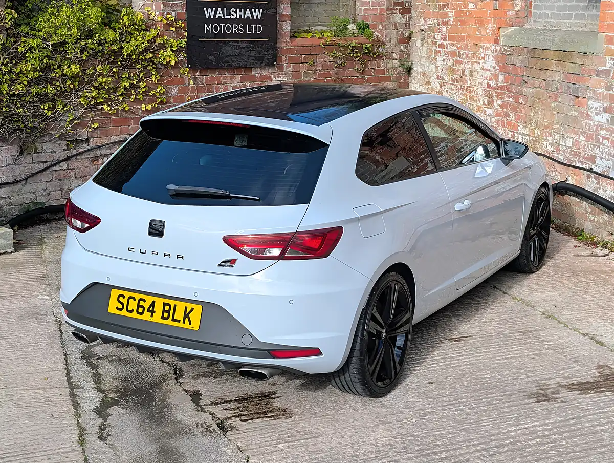 Used 2014 SEAT Leon Cupra 280 Grey - Interior and Exterior details 7