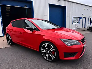 Used 2014 SEAT Leon Cupra 280 Red - Interior and Exterior details 9