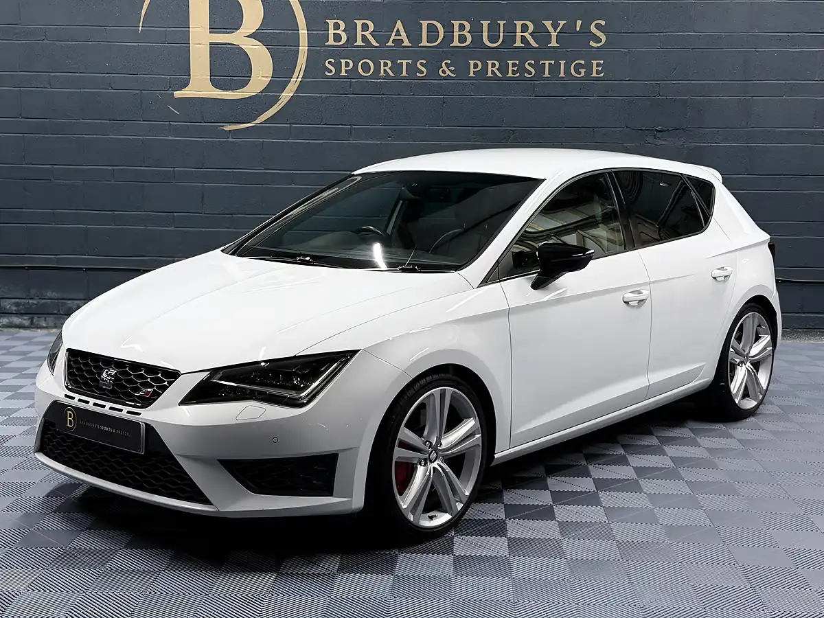 Used 2014 SEAT Leon Cupra White - Interior and Exterior details 11