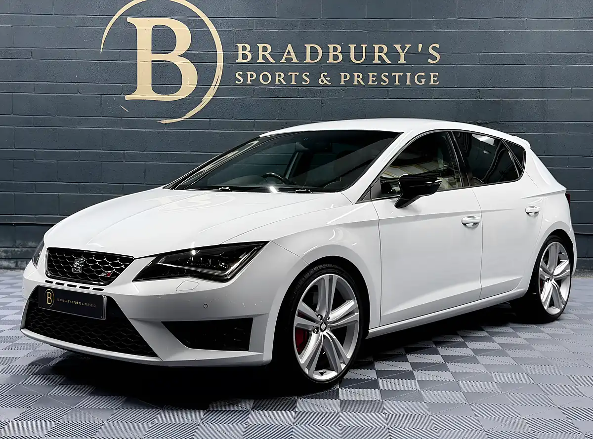 Used 2014 SEAT Leon Cupra White - Interior and Exterior details 2