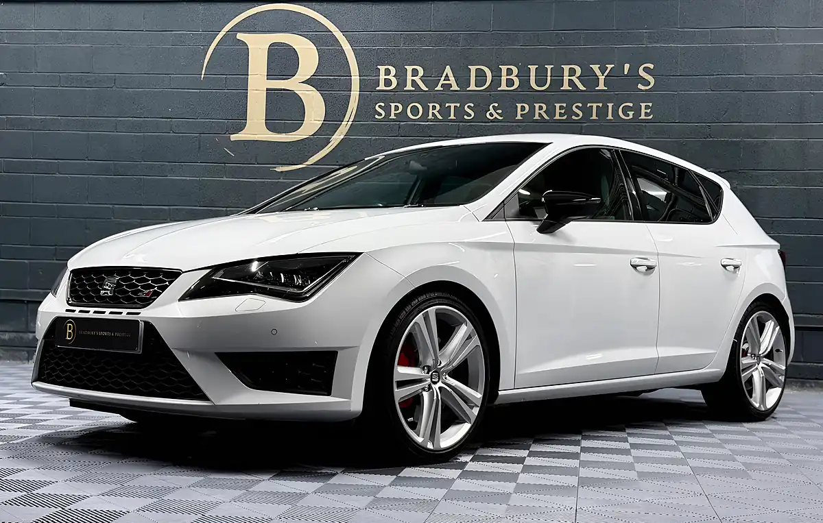 Used 2014 SEAT Leon Cupra White - Interior and Exterior details 3