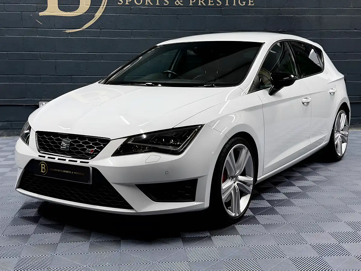Used 2014 SEAT Leon Cupra White - Interior and Exterior details 9