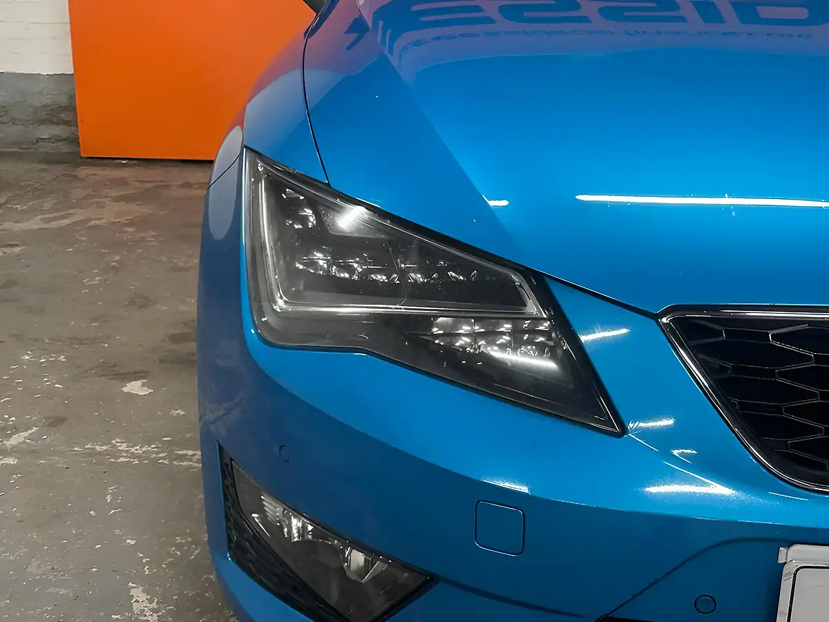 Used 2014 SEAT Leon Fr Blue - Interior and Exterior details 16