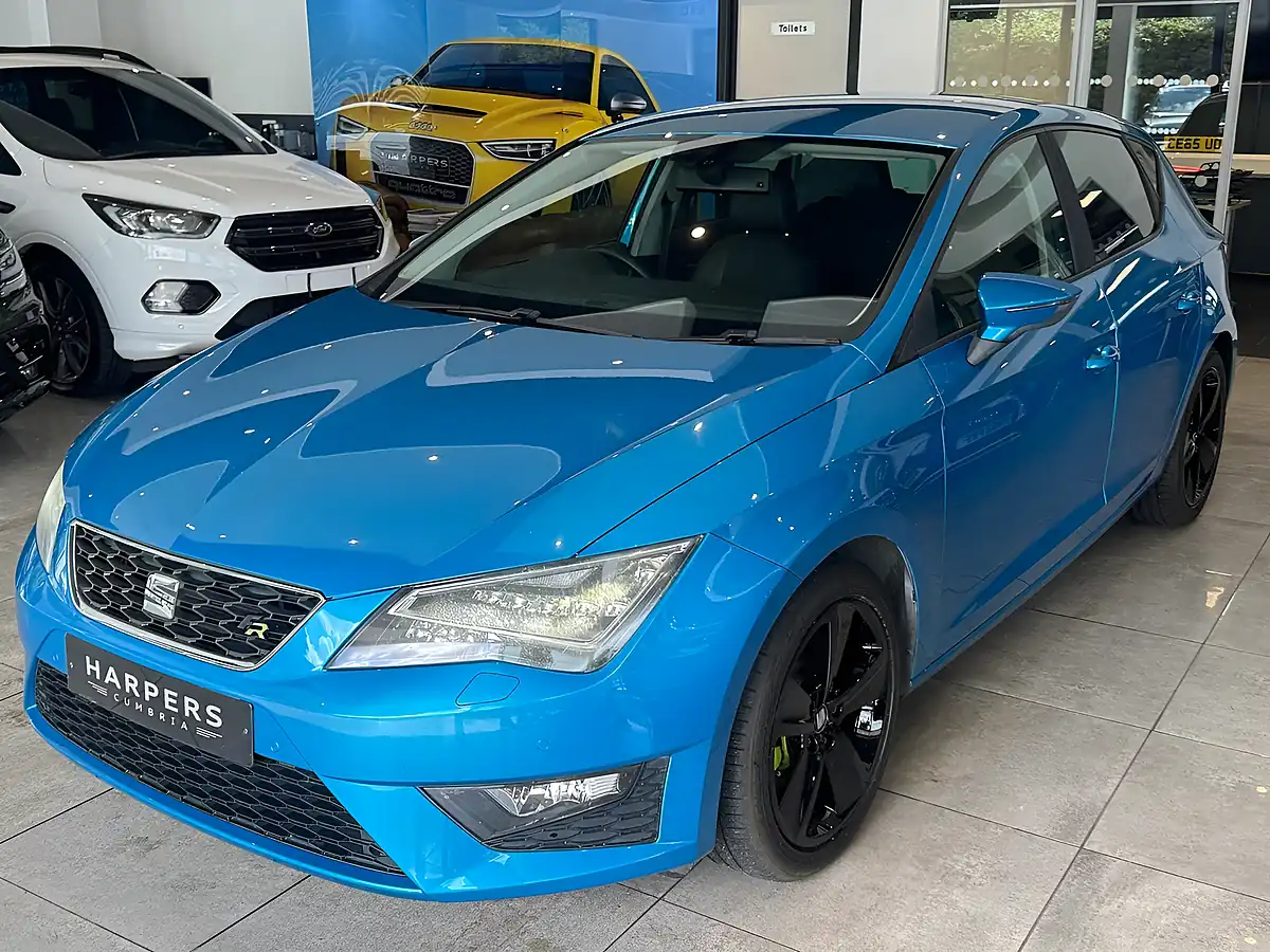 Used 2014 SEAT Leon Fr Blue - Interior and Exterior details 14