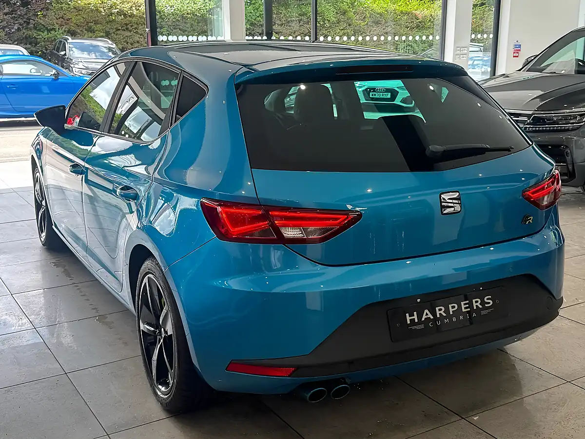 Used 2014 SEAT Leon Fr Blue - Interior and Exterior details 16