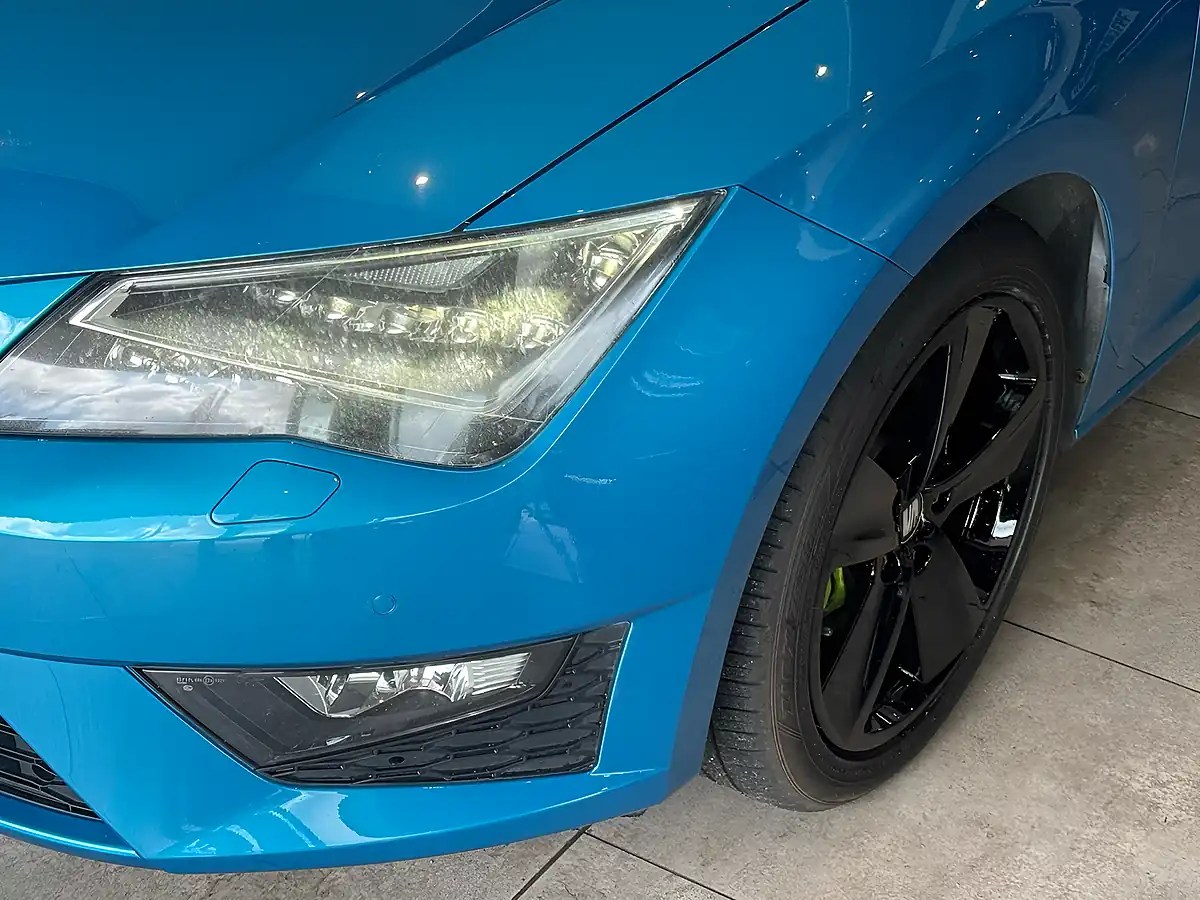 Used 2014 SEAT Leon Fr Blue - Interior and Exterior details 5