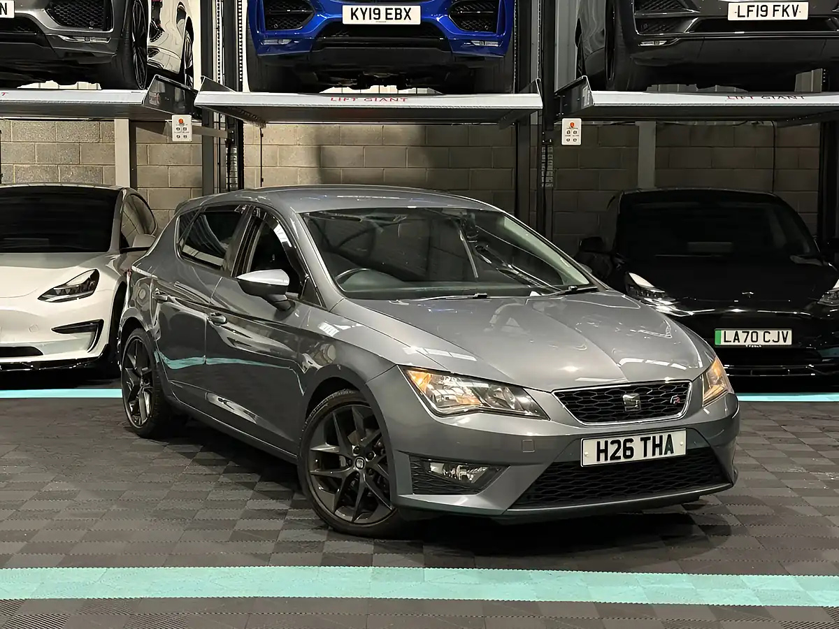 Used 2014 SEAT Leon Fr Grey - Front View