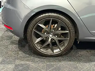 Used 2014 SEAT Leon Fr Grey - Interior and Exterior details 11