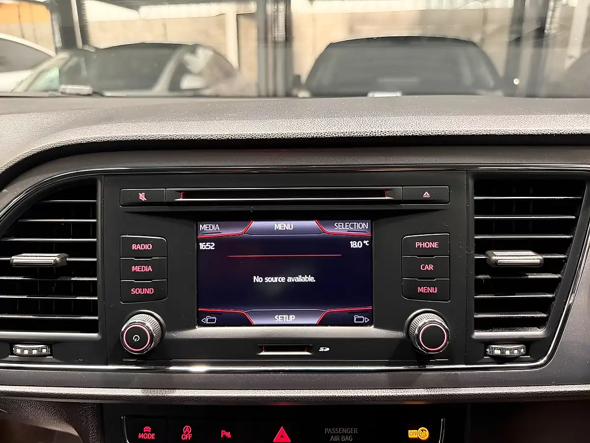 Used 2014 SEAT Leon Fr Grey - Interior and Exterior details 18