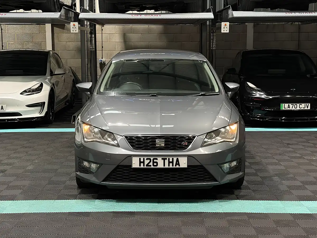 Used 2014 SEAT Leon Fr Grey - Interior and Exterior details 2