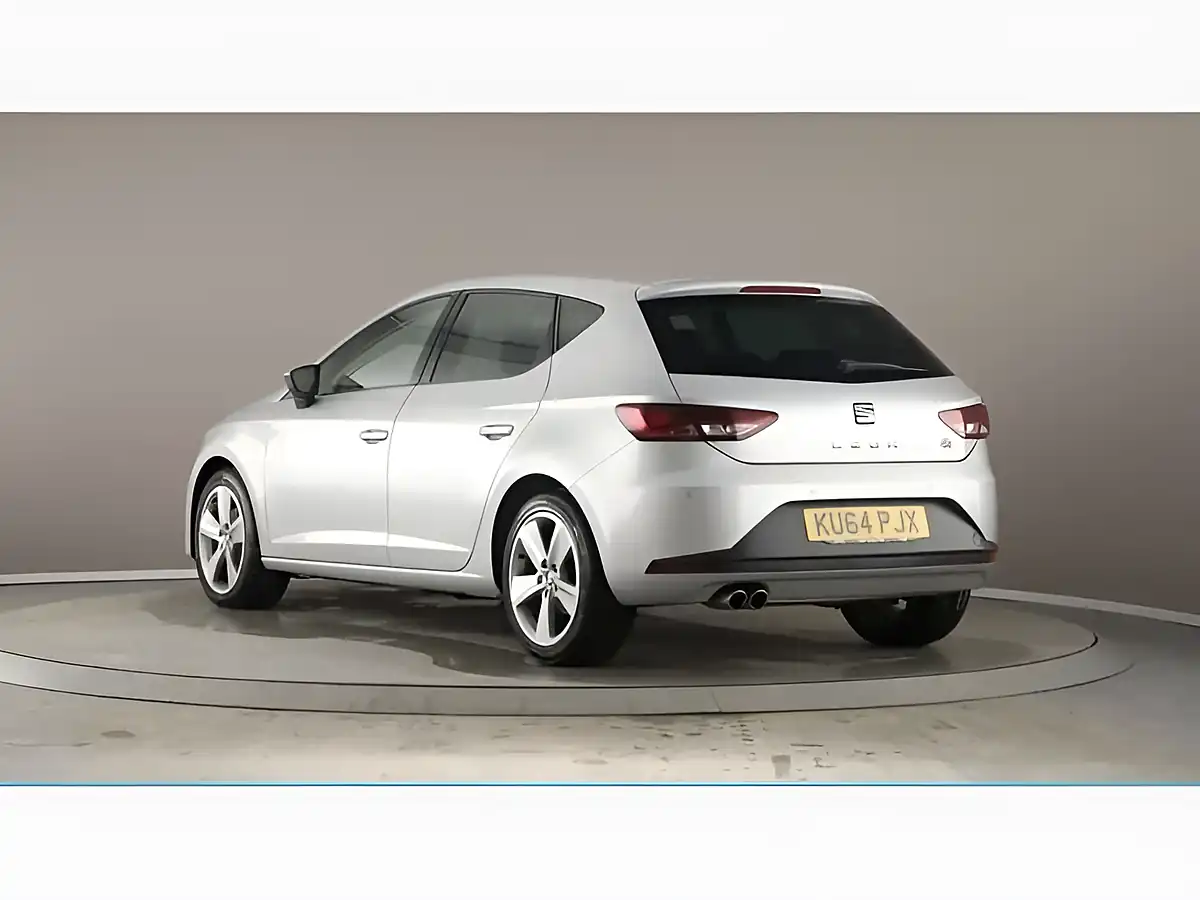 Used 2014 SEAT Leon Fr Silver - Interior and Exterior details 5