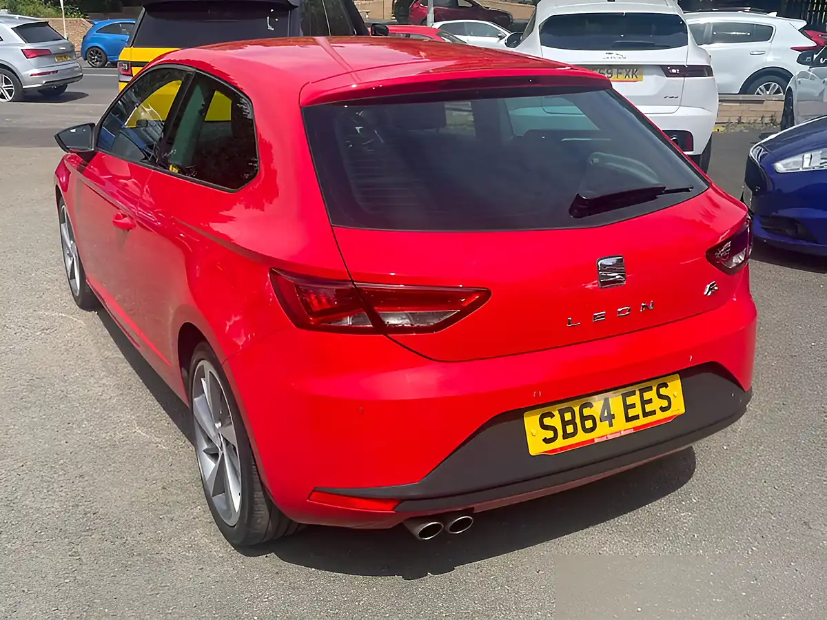 Used 2014 SEAT Leon Fr Sport Coupe Red - Interior and Exterior details 6