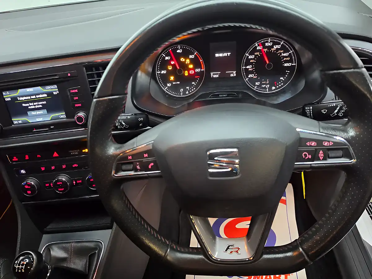 Used 2014 SEAT Leon Fr White - Interior and Exterior details 11
