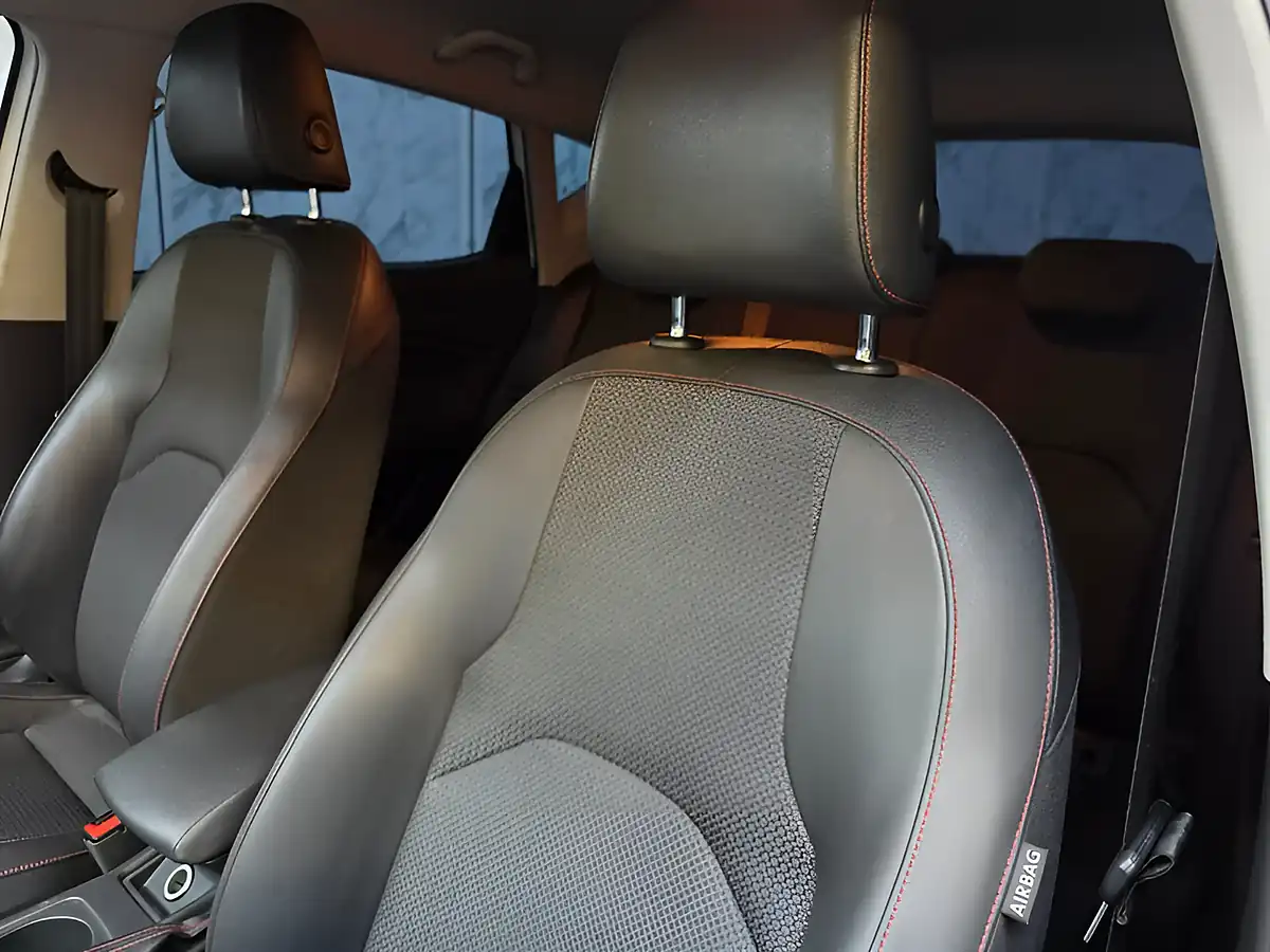 Used 2014 SEAT Leon Fr White - Interior and Exterior details 15
