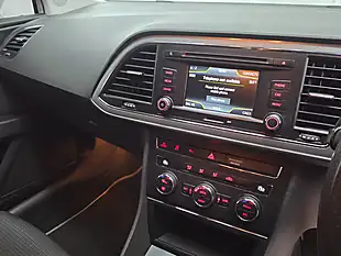 Used 2014 SEAT Leon Fr White - Interior and Exterior details 17