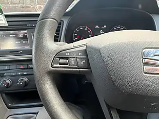 Used 2014 SEAT Leon S Red - Interior and Exterior details 19