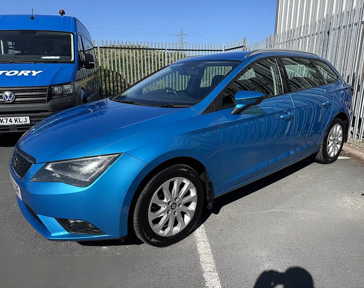 Used 2014 SEAT Leon Se Blue - Interior and Exterior details 2