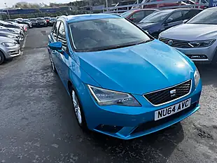 Used 2014 SEAT Leon Se Edition Blue - Interior and Exterior details 12