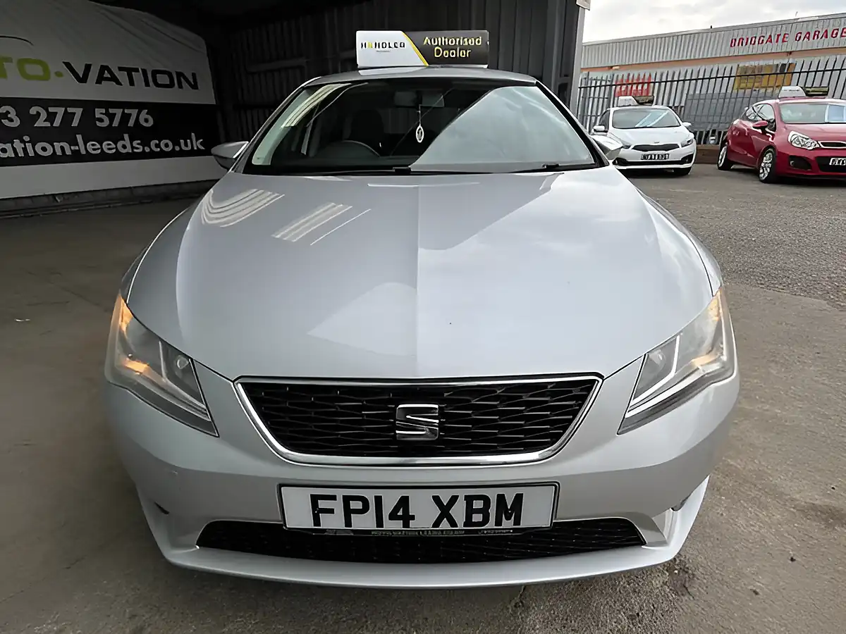 Used 2014 SEAT Leon Se Silver - Interior and Exterior details 11